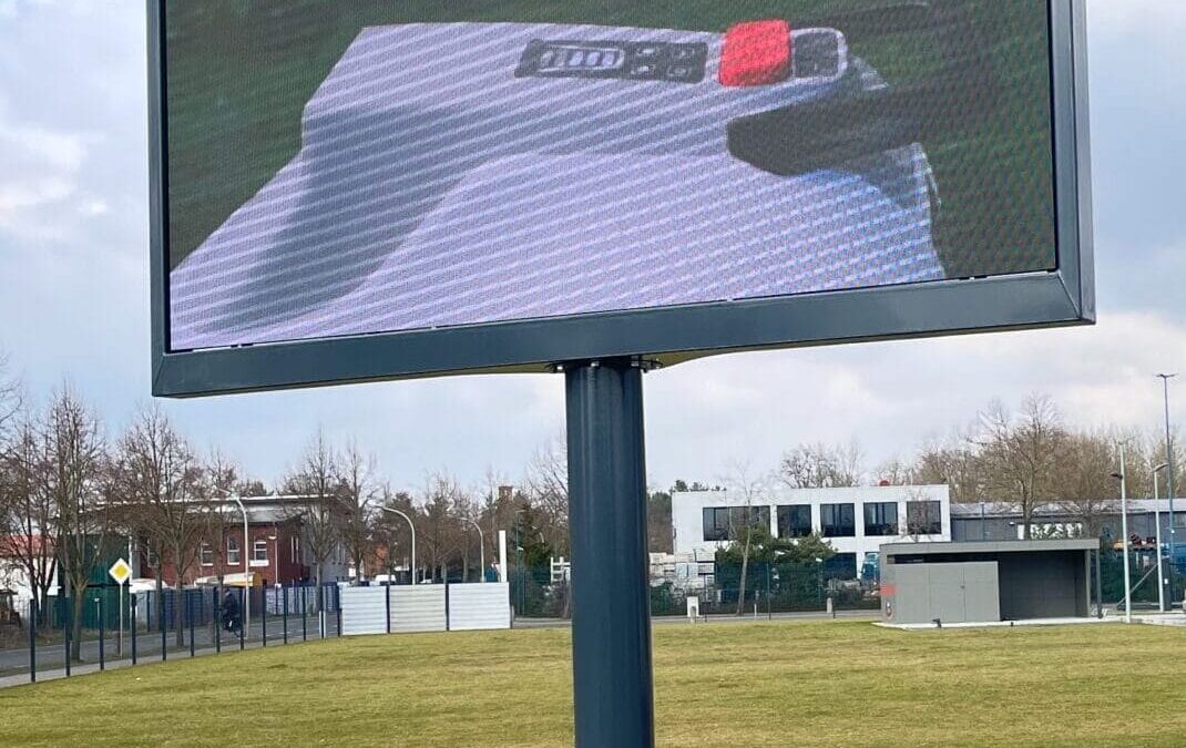 Unsere neue 8m² LED VideoWall – Mehr Sichtbarkeit, mehr Angebote, mehr Action!